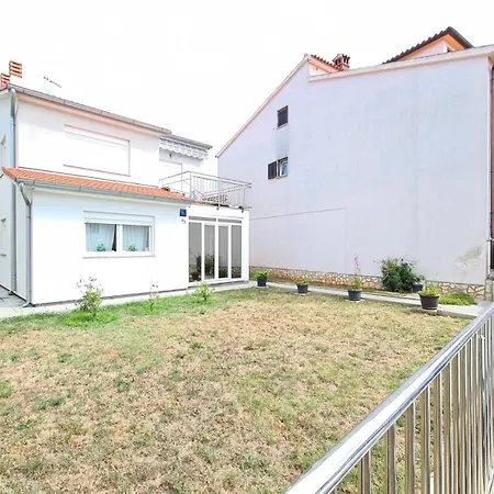 Apartment Fuer 3 Personen Ca 35 Qm In Fazana, Istrien Istrische Riviera *